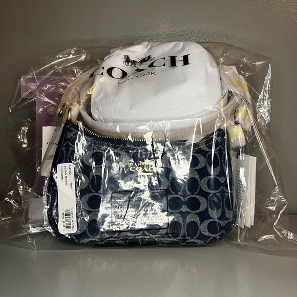 Coach Teri Mini Crossbody Bag In Signature Denim - Picture 6 of 13